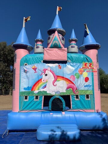 Unicorn Magic Castle with Obstacles and Basketball Hoop 