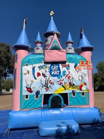 Dr Seuss Cat in the Hat Magic Castle with Obstacles and Basketball Hoop 