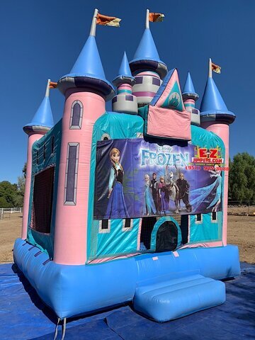 Frozen Magic Castle with Obstacles and Basketball Hoop 