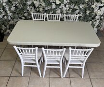 Kids Chivari  Chair Set