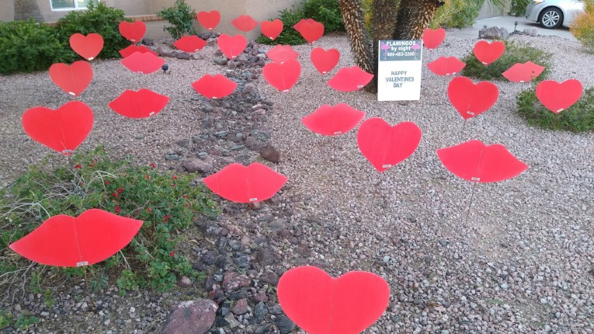 big red hearts yard decorations big red hearts yard decorations