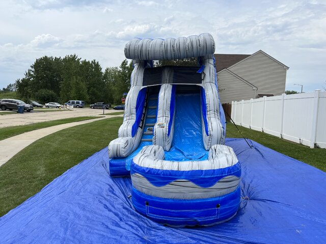 water slide rental by Fun Bounces Rental in Shorewood, IL 