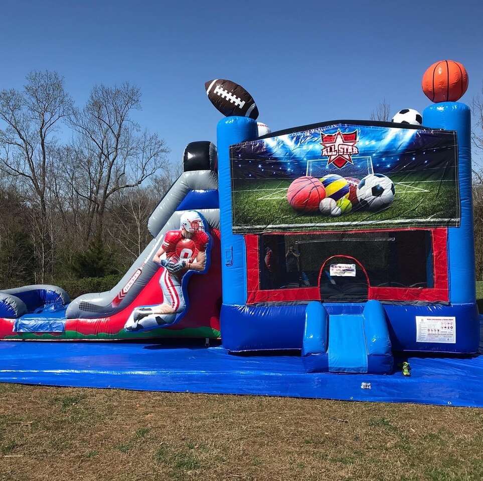 sports wet/dry bounce house rentals, Yorkville, IL  
