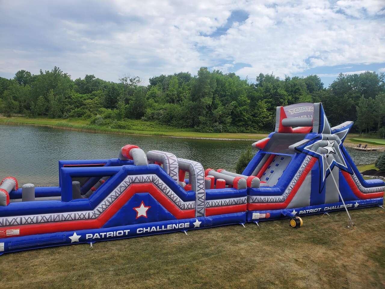obstacles courses rental, from Fun Bounces Rental in Dwight IL 60420