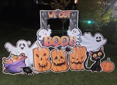 We Got Boo’d w/boo pumpkins Yard Card 