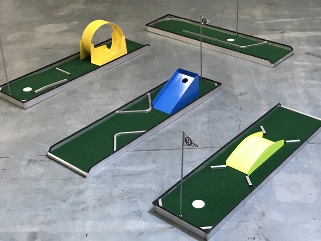 6 Hole Mini Golf