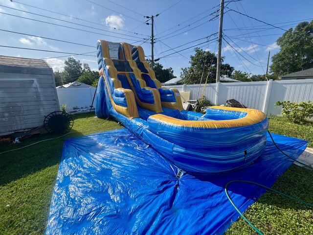 16ft Melting Arctic Waterslide