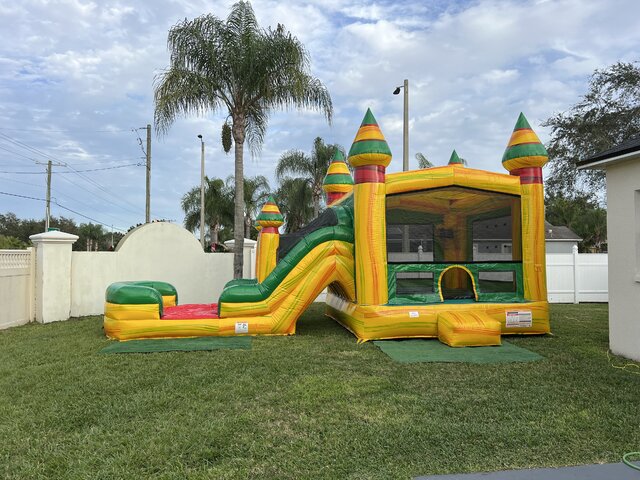 Fiesta Dual Lane Combo Bounce House W Splash Pad Wet or Dry