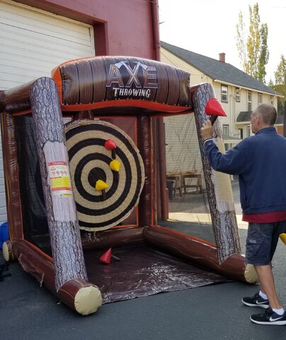 axe throwing