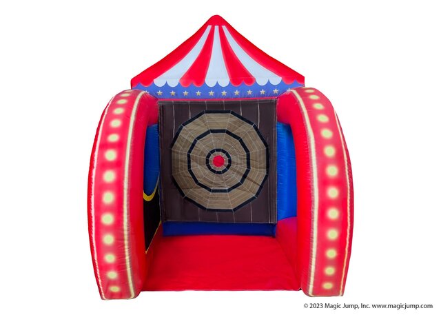 AXE THROWING CARNIVAL GAME