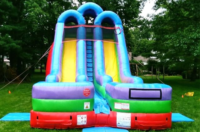 Rent Dbl Lane Waterslide in Troy