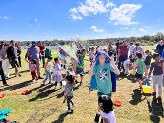 Large Bubble Zone (2 hrs included)