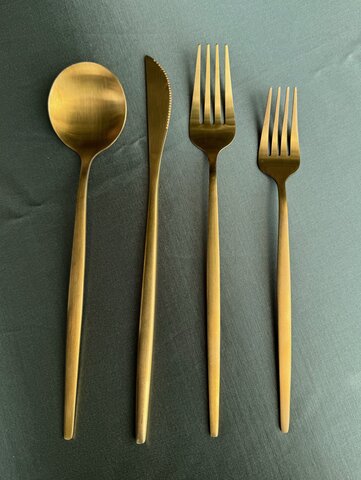 Gold Cutlery 4 pcs set 