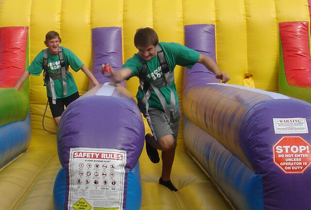 Twin Cities Inflatable Rentals | Froggy Hops, Inc.