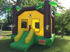 Jungle Large Bounce House With Basketball Hoop