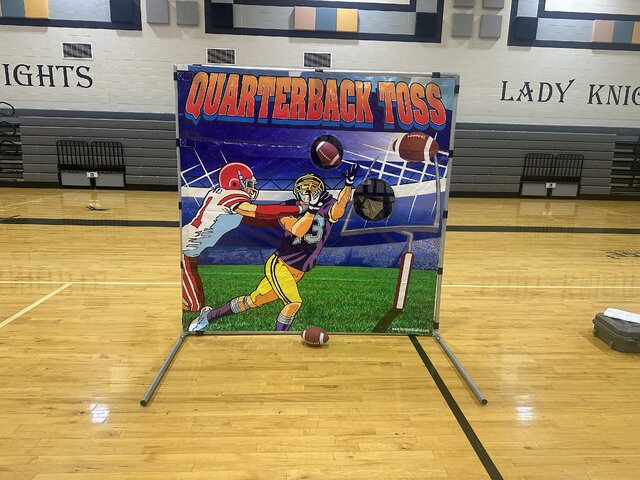 Football Toss Game 