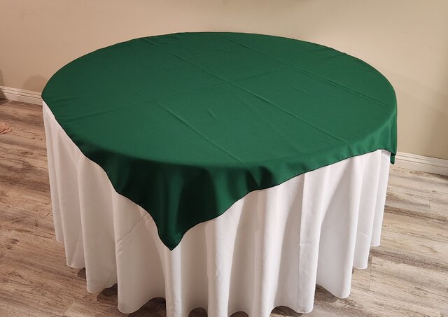 Hunter Green Overlay with White Tablecloth for 60