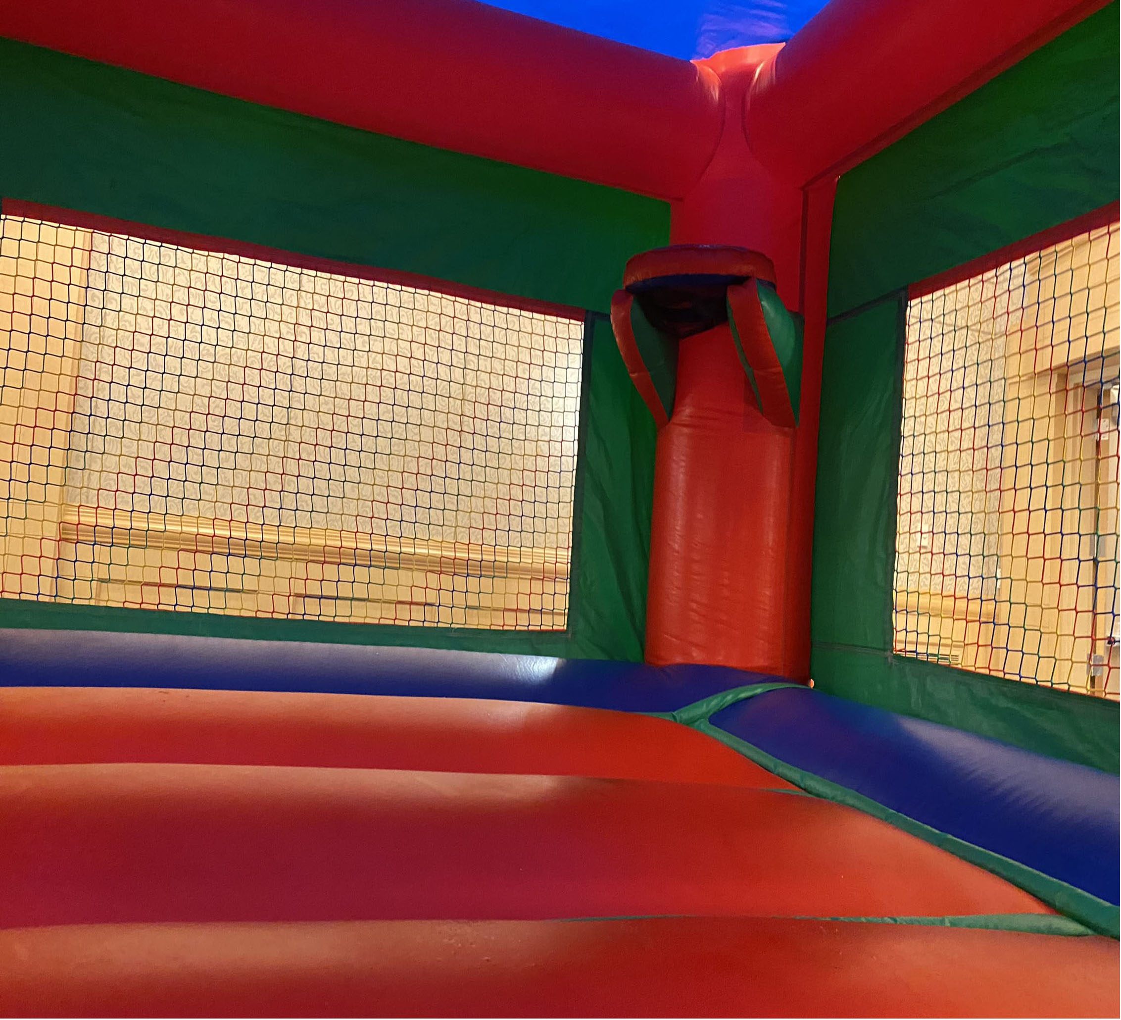 indoor bounce house