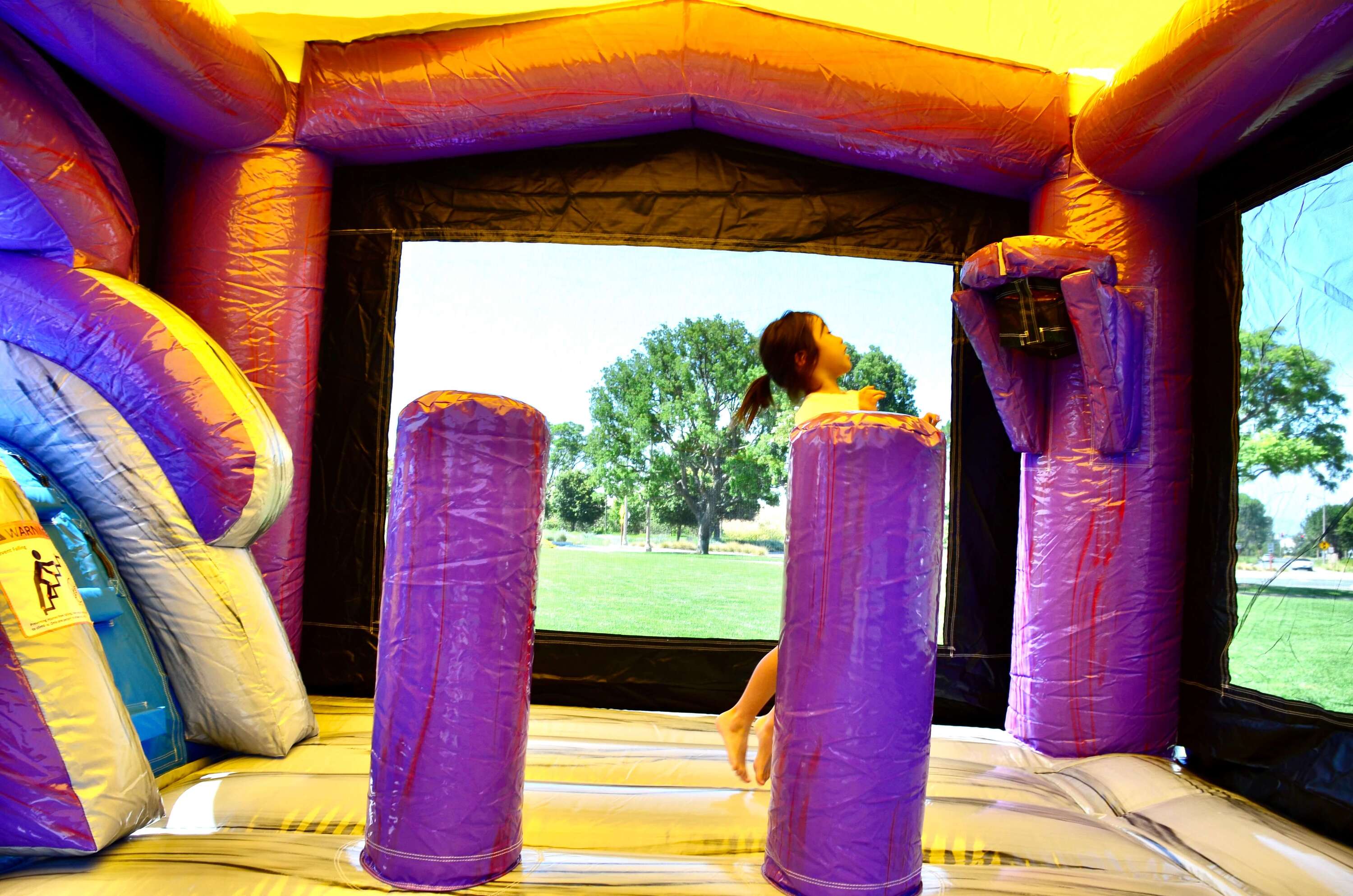 thunder bubble bounce house