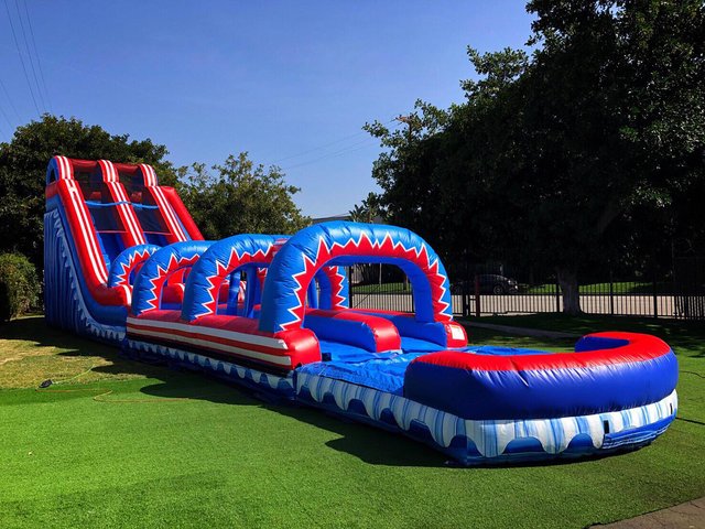 20ft Flash 4 in 1 W/Slip and Slide