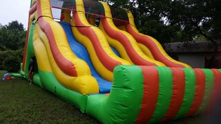 18′ Triple Lane Slide With Bumper