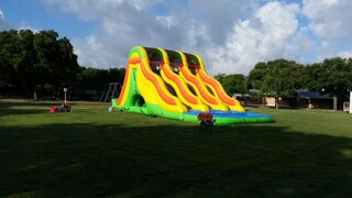 18′ Triple Lane Slide With Pool
