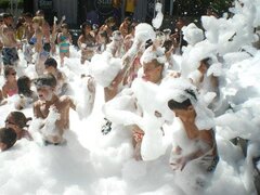 FOAM PARTY