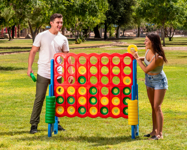 Giant Connect 4 (Blue and Red)