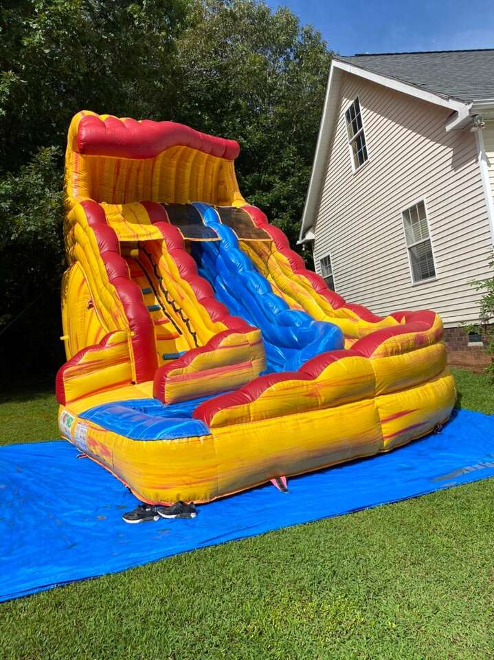Inflatable Water Slide