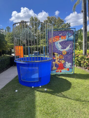 Classic dunk tank rental in Tampa, FL, perfect for outdoor summer parties