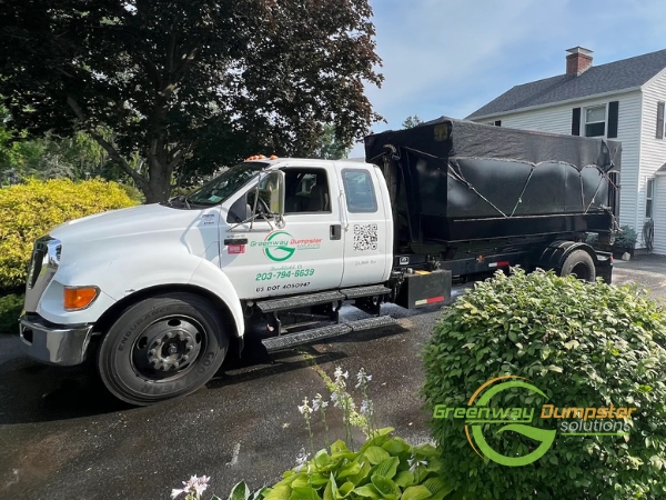 Maximize Convenience with Local Dumpster Rental Services in Brookfield
