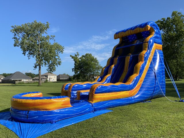 22 Foot Dual Lane Melting Ice W/ Pool 