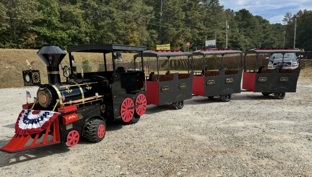 BellaTori Luxury Steam Train W/ Conductor Diesel