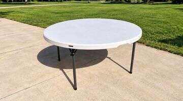 Tables & Chairs