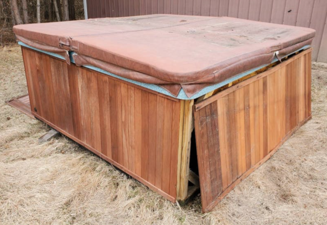 Hot Tub