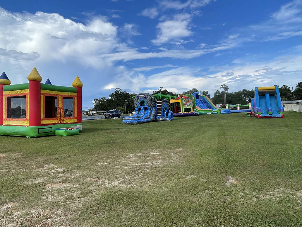 HBR Inflatables bounce house rentals and slides for parties in WAYCROSS