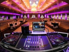DJ Wedding Package