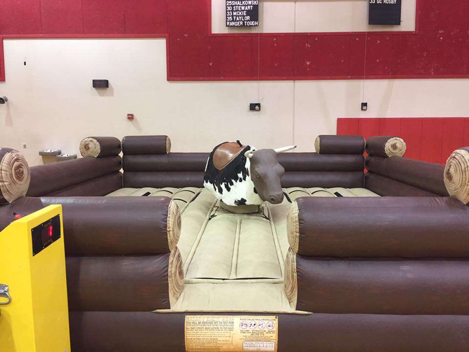 Mechanical bull ride by Hop A Lot Mechanical bull ride by Hop A Lot