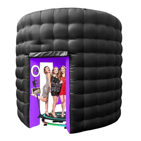 INFLATBALE PHOTO BOOTH