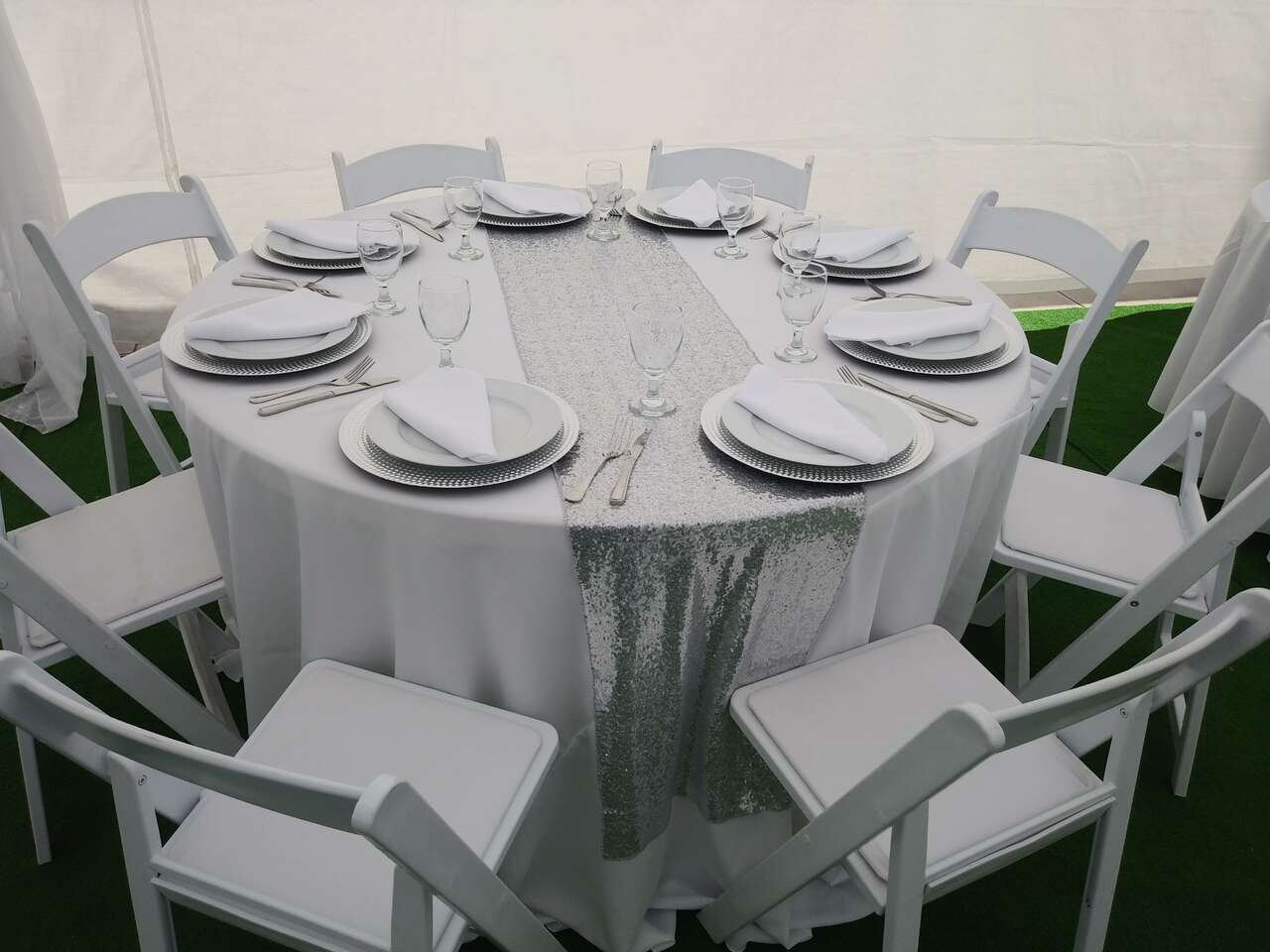 Elegant Tables and chairs rentals in Humble, TX
