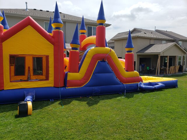 SUPER CASTLE BOUNCE N SLIDE DRY