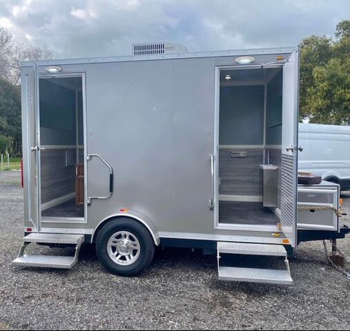 Lux 2-Station Restroom Trailer w/Sink (Up to 100 people)
