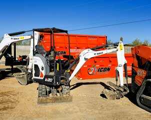 E20 Excavator 39in Width