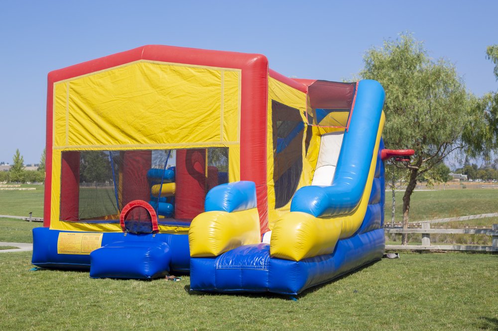 bounce house rentals Redwood City