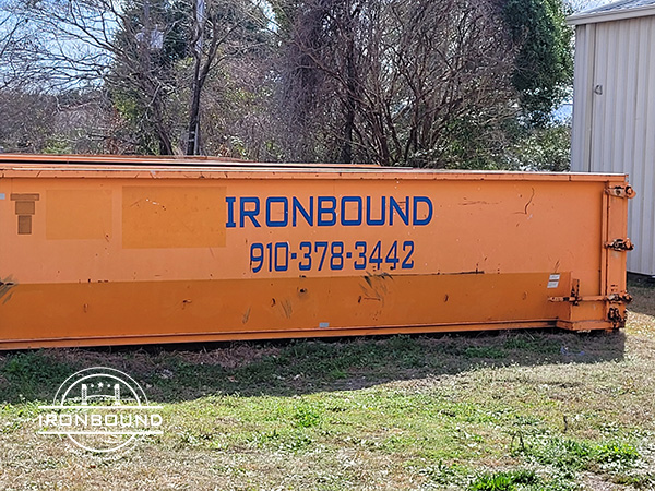 Rent a Dumpster Wilmington NC Counts On for Yard Projects