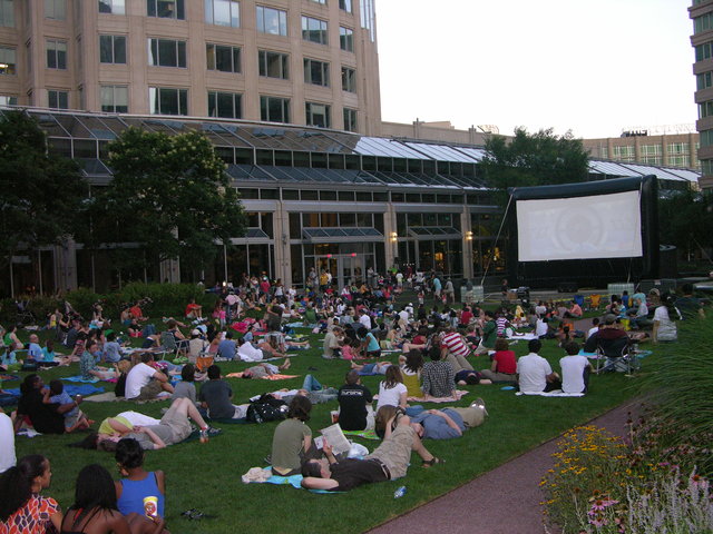 Jumbo Screen