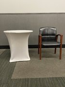 30" Round Low Top Table With Linen(At Your Location)