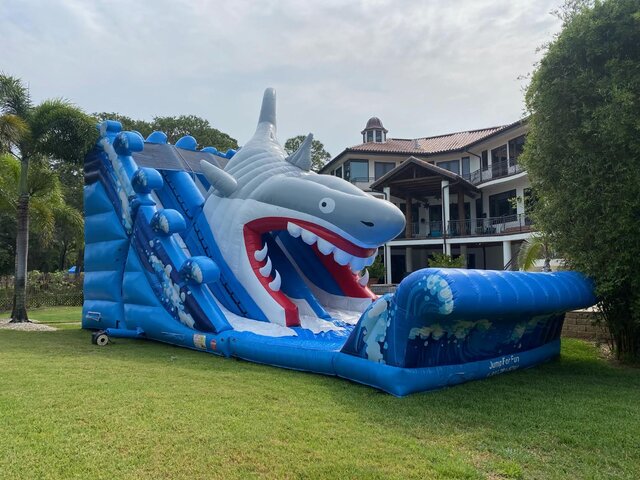 Shark Slide  Double Slide Wet & Dry w pool  21x47x25