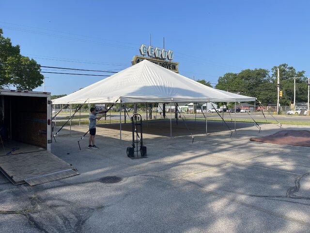 40' x 40' White High Peak Package 