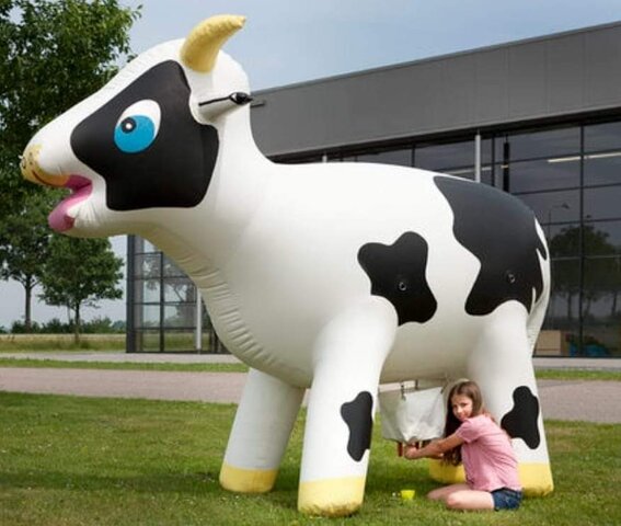 Giant Milking Inflatable Cow